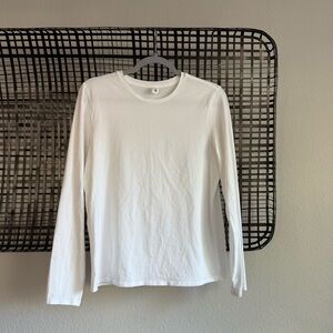 Lululemon white long sleeve shirt